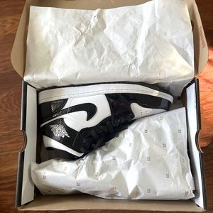 Air Jordan 1 Mid SE ‘AllStar Weekend’